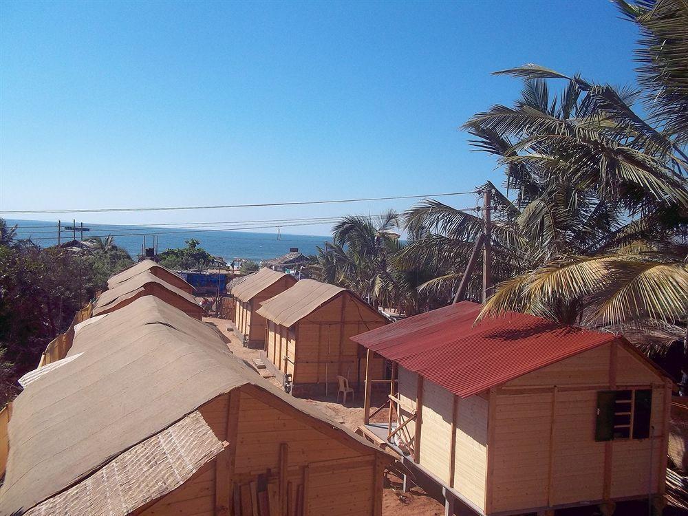Tivai Beach Cottages Calangute Exterior photo